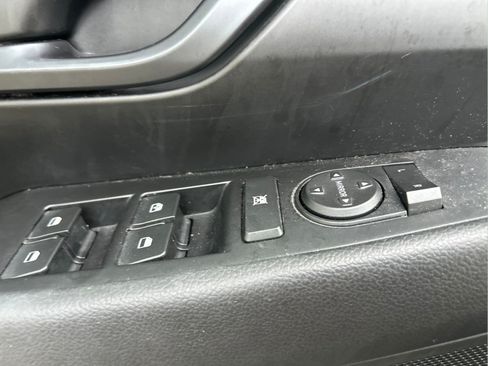 Used 2019 Hyundai Elantra GT N Line FWD image 24