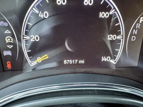 Used 2022 Jeep Grand Cherokee Laredo X image 18