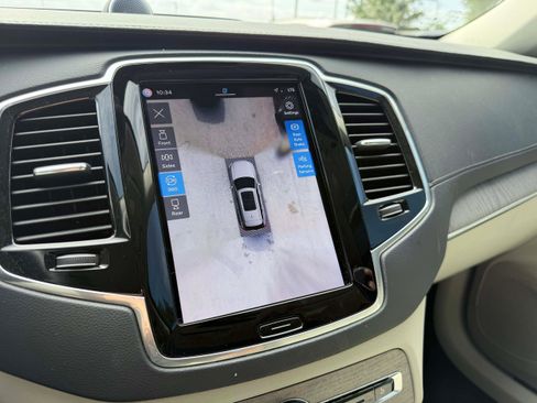 Certified 2024 Volvo XC90 T8 Ultimate AWD/4WD image 22