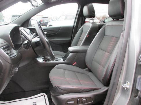 Used 2023 Chevrolet Equinox RS w/ LPO, Floor Liner Package image 13