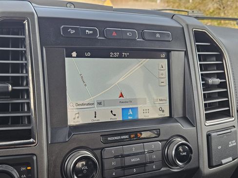 Used 2018 Ford F150 Raptor w/ Equipment Group 802A Luxury image 20