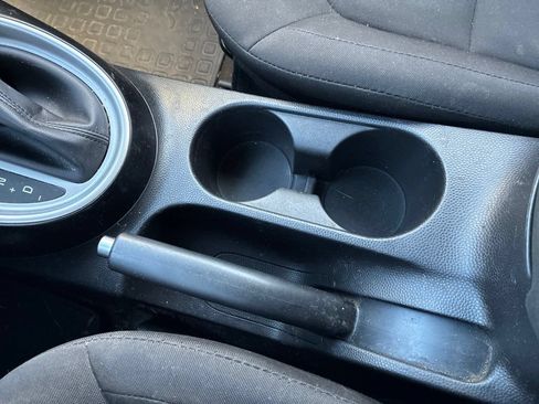 Used 2019 Kia Soul FWD image 29