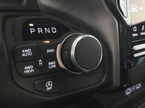 New 2026 RAM 1500 4x4 Crew Cab image 19