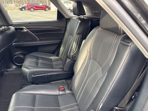 Used 2022 Lexus RX 450hL Luxury image 12