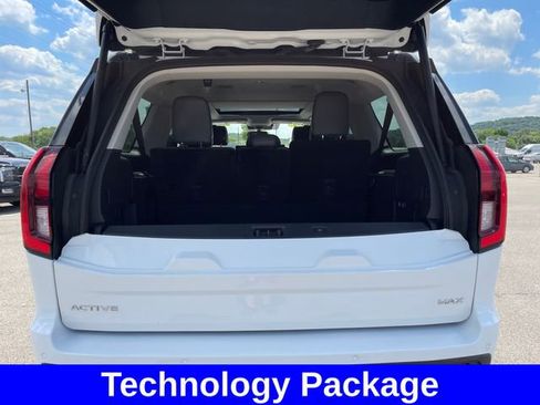 Used 2025 Ford Expedition Max Active AWD/4WD image 32