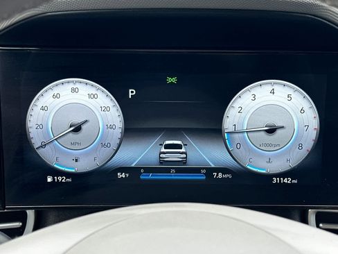 Used 2023 Hyundai Elantra SEL w/ Convenience Package image 25