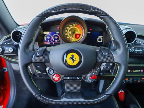 Certified 2022 Ferrari F8 Tributo RWD image 6