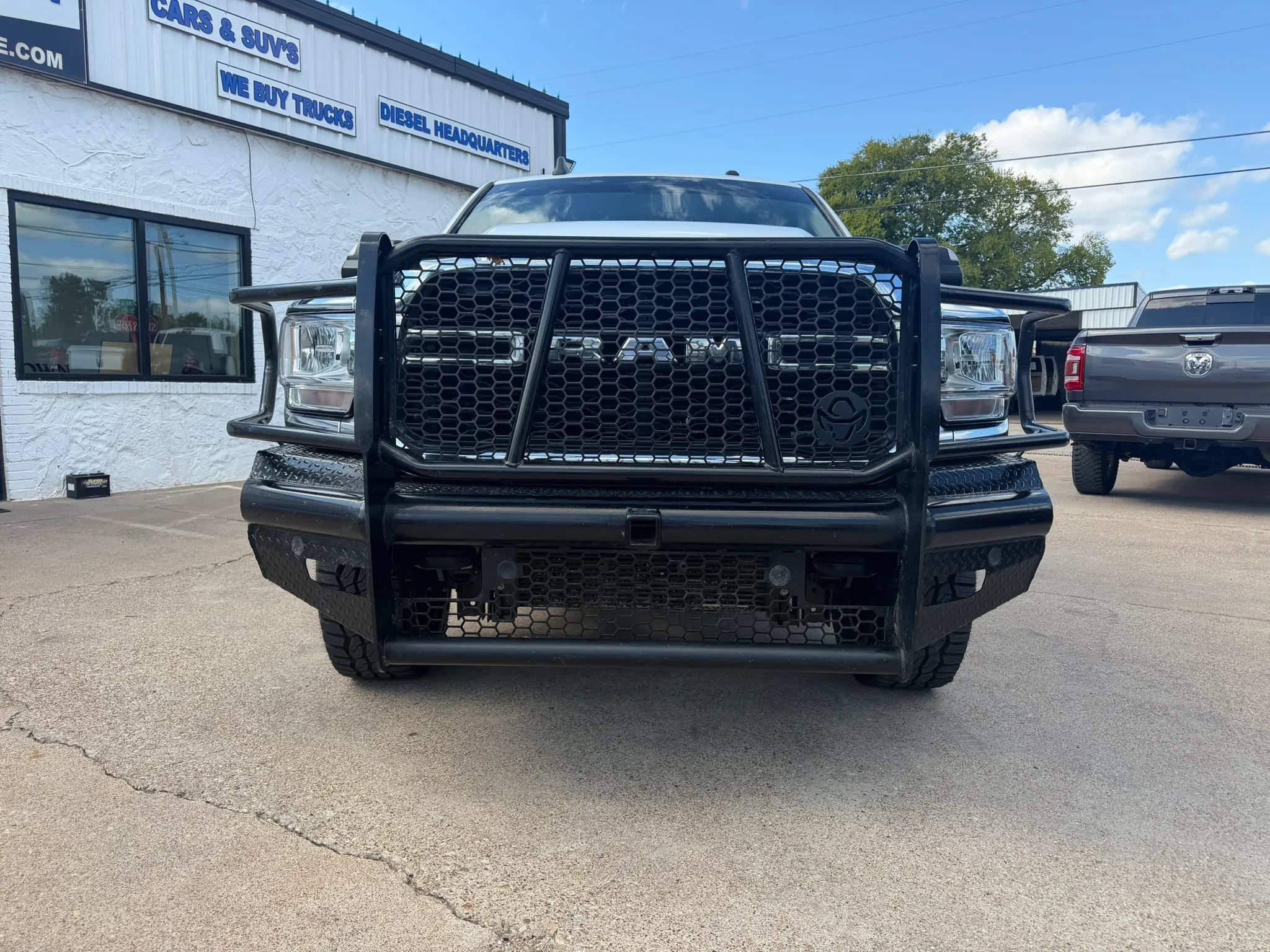 Used 2019 RAM 2500 Tradesman AWD/4WD image 5