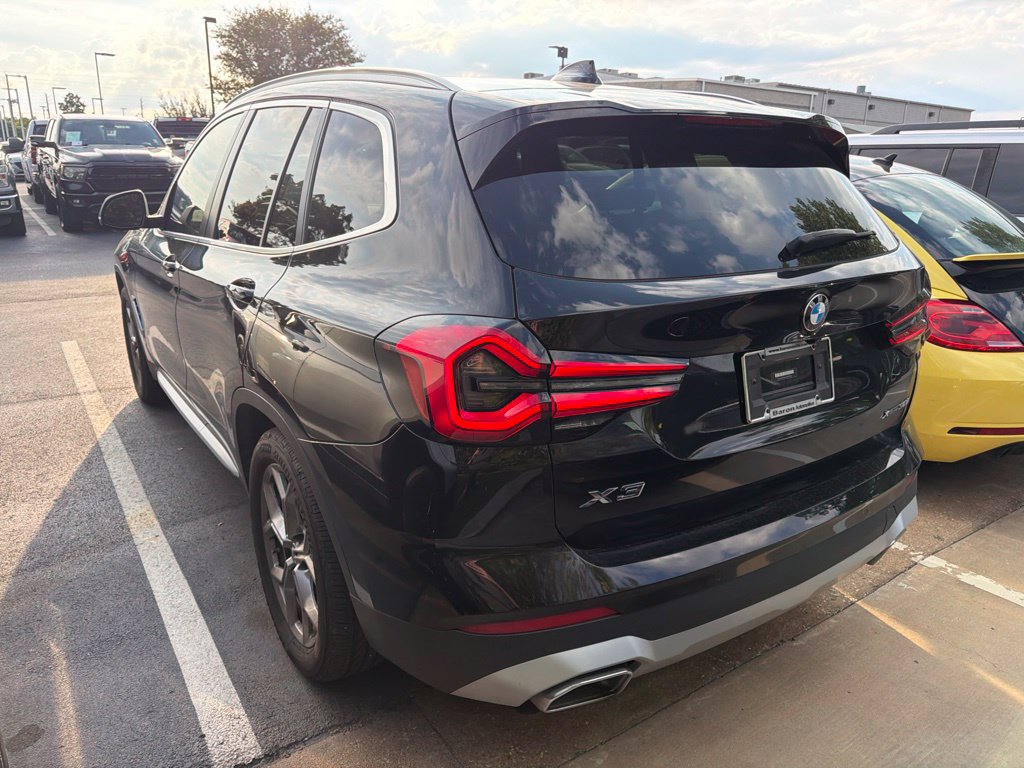 Used 2022 BMW X3 xDrive30i w/ Convenience Package AWD/4WD image 4