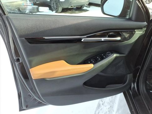 Used 2024 Kia Seltos EX image 12