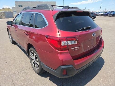 Used 2019 Subaru Outback 2.5i Limited AWD/4WD image 5