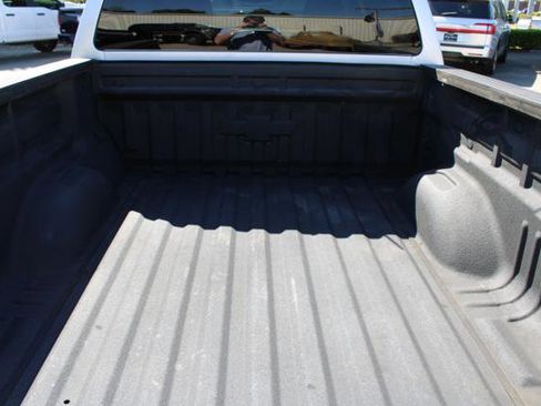 Used 2016 Chevrolet Colorado LT image 13