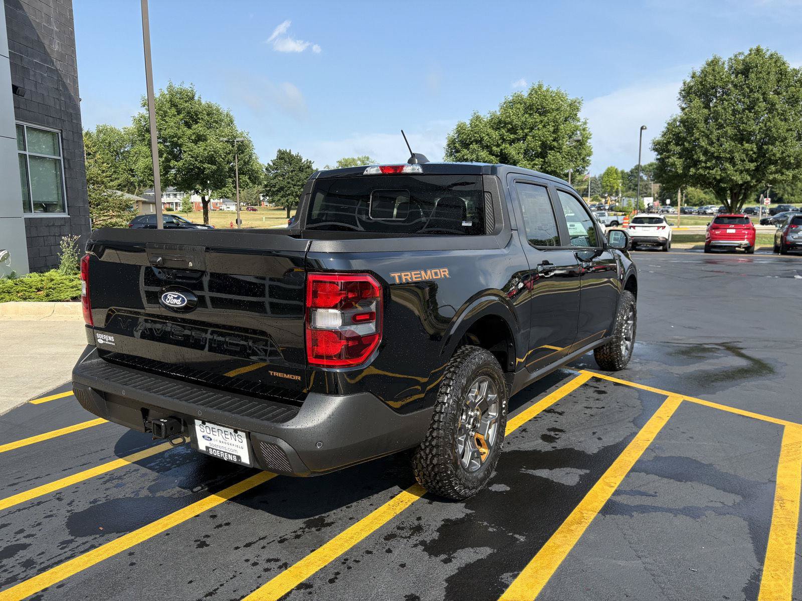 New 2026 Ford Maverick Tremor AWD/4WD image 6
