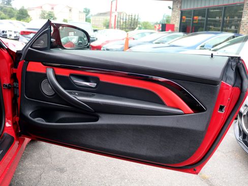 Used 2020 BMW M4 Competition w/ Competition Package image 41