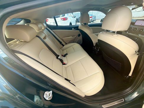 Used 2022 Kia Stinger GT-Line w/ Sun & Sound Package image 26
