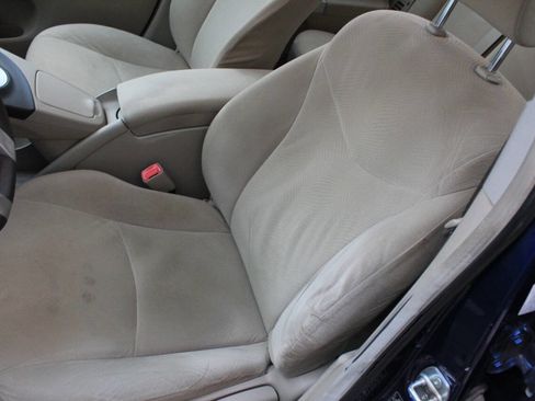 Used 2011 Toyota Prius Five image 11