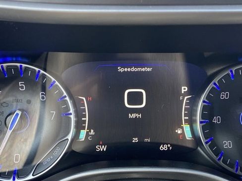 New 2026 Chrysler Voyager LX image 20