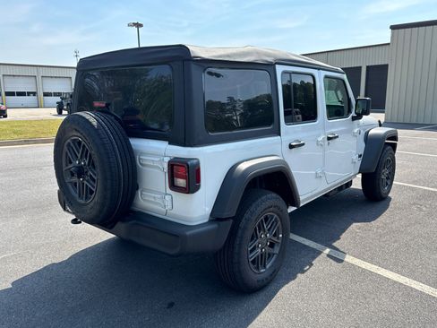 New 2026 Jeep Wrangler Sport AWD/4WD image 5