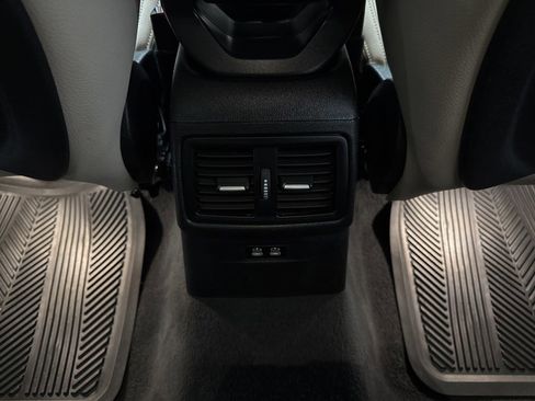 Used 2018 BMW X2 xDrive28i image 18