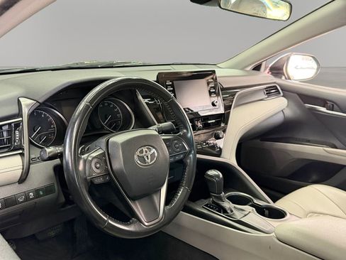 Used 2021 Toyota Camry SE image 14