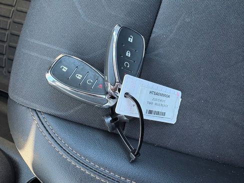 Used 2020 Chevrolet Trax LT w/ LT Convenience Package image 30