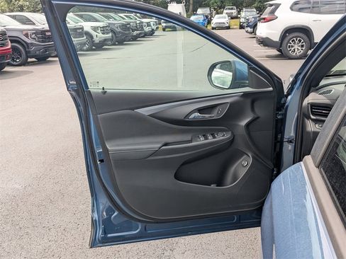 New 2025 Buick Envista Preferred w/ Convenience I Package image 11