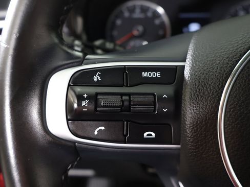 Used 2023 Kia K5 GT-Line image 42