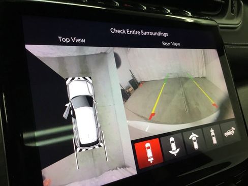 Used 2021 Jeep Grand Cherokee L Limited w/ Luxury Tech Group II AWD/4WD image 12