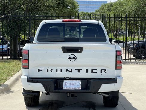 New 2026 Nissan Frontier SV RWD image 5