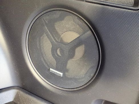 Used 2019 Subaru Forester Limited w/ Popular Package #3 image 7