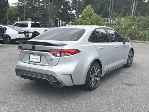 Used 2021 Toyota Corolla SE FWD image 16