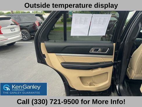 Used 2017 Ford Explorer XLT FWD image 44