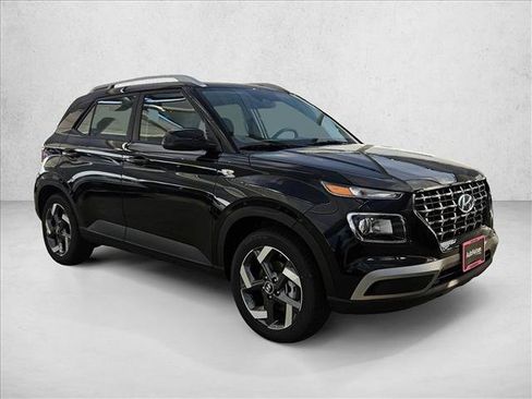 New 2026 Hyundai Venue SEL image 7