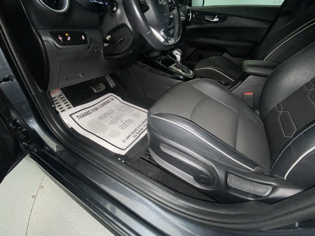 Used 2023 Kia Forte GT-Line FWD image 12