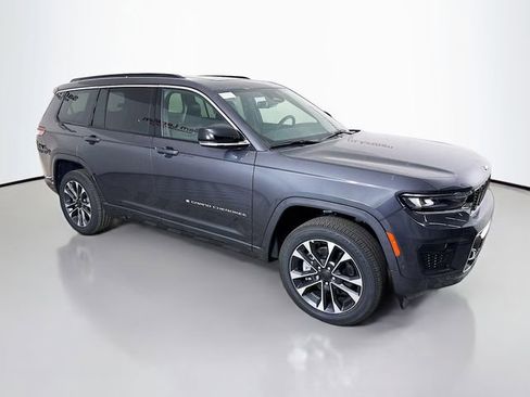 New 2025 Jeep Grand Cherokee L Overland w/ Luxury Tech Group IV AWD/4WD image 1