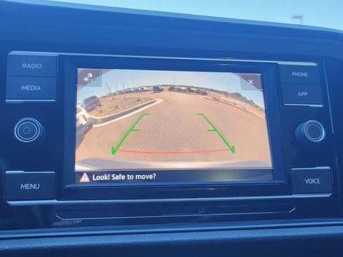 Used 2020 Volkswagen Jetta R-Line image 18