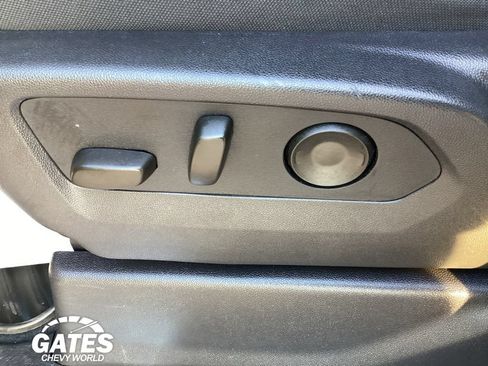 Used 2026 Chevrolet Silverado 1500 LT AWD/4WD image 15