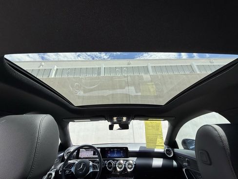 Used 2025 Mercedes-Benz CLA 250 image 6