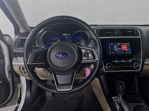 Used 2019 Subaru Outback 2.5i Premium image 19