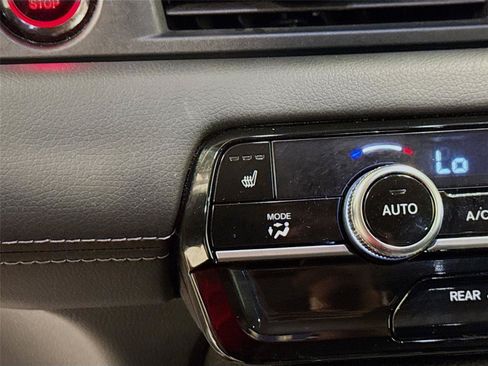 Used 2024 Honda Pilot EX-L image 19