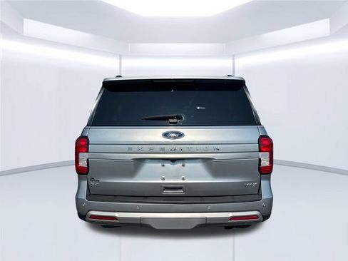 Used 2023 Ford Expedition Max XLT RWD image 6