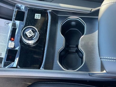 New 2024 Jeep Grand Cherokee L Laredo w/ Luxury Tech Group I image 22