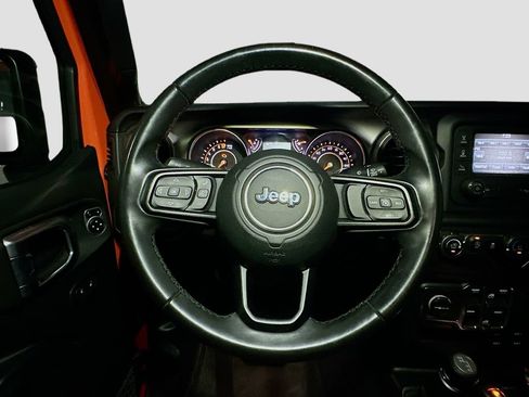 Used 2018 Jeep Wrangler Unlimited Sport S AWD/4WD image 13