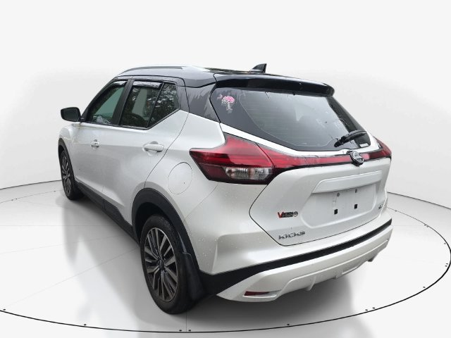 Used 2024 Nissan Kicks SV FWD image 8