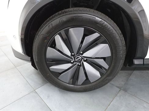 Used 2024 Nissan Ariya AWD image 28