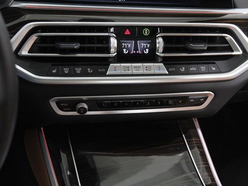 Certified 2023 BMW X5 xDrive40i w/ Premium Package image 13