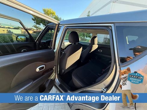 Used 2016 Kia Soul EV w/ Convenience Package image 12