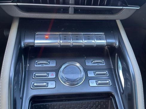 Used 2024 Lincoln Nautilus Premier w/ Equipment Group 102A image 13