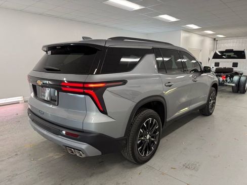 New 2026 Chevrolet Traverse LT w/ Sun and Wheel Package image 6