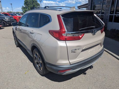 Used 2018 Honda CR-V EX image 3
